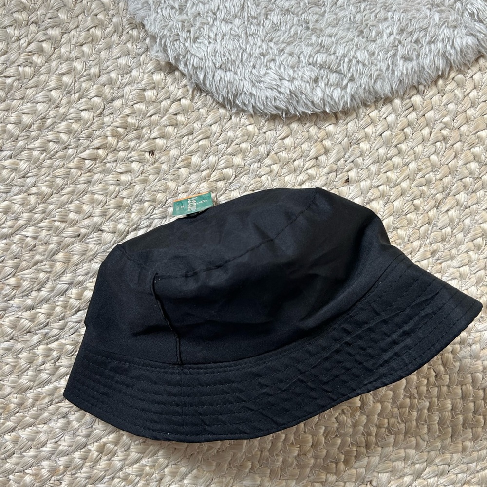 Hat new bucket hat solid black